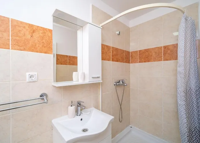 Kairos Holidays Apartament *